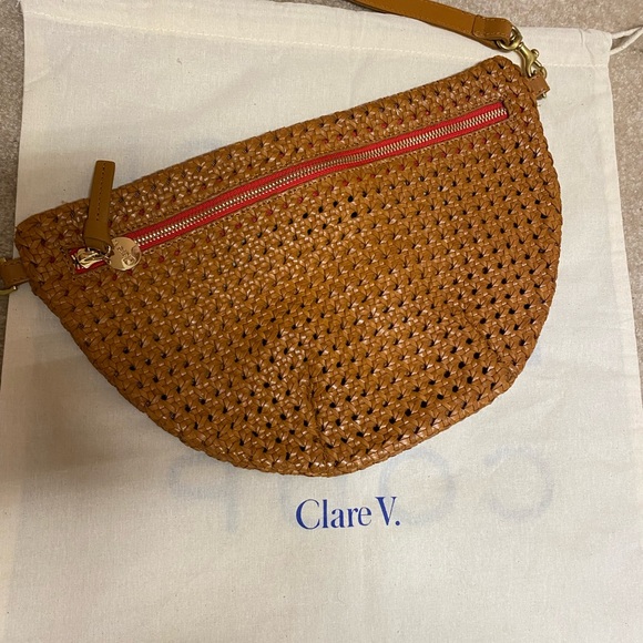 Clare V. Grande Fanny - Picture 7 of 10